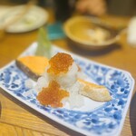 炉端とおでん 呼炉凪来 - 鮭のいくらおろし（って感じのメニューだったかと）