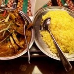 シタール - クラブマサラとサフランライス