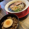 麺屋 ひしお - 紀州湯浅吟醸醤油ラーメンとチャーシュー丼です。
