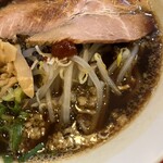 麺屋 ひしお - 醤油ラーメンアップです。