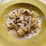 食堂endo - ゴルゴンゾーラソースの揚げニョッキ