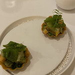 レストラン ラ・フロレゾン・ドゥ・タケウチ - 春野菜の一口前菜①