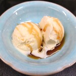 味季創作 櫂 - バニラアイスの黒蜜掛け