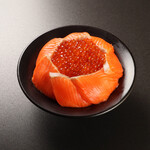 築地虎杖 魚河岸千両 - KSとサーモン