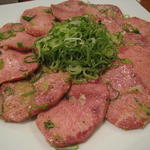 桔梗苑 - タン塩　2人前