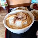 カタヤマ - ジンギスカンうどん丼(笑)