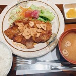 愛子天空の湯 そよぎの杜 - 料理写真:とんてき定食
