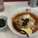 蒙古タンメン中本 - 北極やさい＋野菜大盛＋ほうれん草