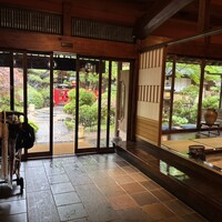 とうふ屋うかい 鷺沼店 - 店内