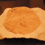 SAIGON INDIAN RESTAURANT - チャパティ