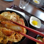 お食事処 かみや - カツは程良い厚さ