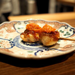 薪鳥新神戸 - 秋田 高原比内地鶏 胸肉 + ハリッサ