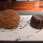 蒼 - 焼き立てのシュークリームとカヌレ