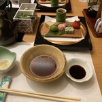 木曽路 北新地店 - 苺、梅、生麩などいろんな前菜のあとに