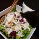 和ダイニング 小粋 - ☆まずはサラダのドレッシングをかけましょう☆