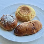 コンセントマーケット - イングリッシュマフィン､ハルキタレーズンロール､パンミヤッコ