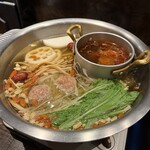 薬膳ハリハリ鍋ごんじゅ - 