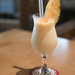 ヴィーナス カフェ - マンゴーミルクスムージー☆