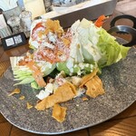 QUAYS pacific grill - 