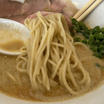 紅ズワイガニらぁ麺 まるはち屋 - 