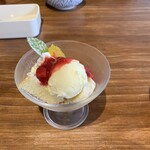 ラ ロゼッタ - ミニフルーツパフェ