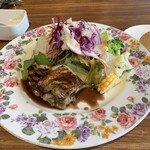 ラ ロゼッタ - 鶏もも肉グリエと山生野菜