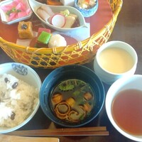韻松亭 - 