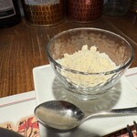 ピッツェリア ダルセーニョ ドゥエ - 粉チーズ