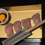 祐助 - 肉寿司玉手箱