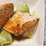 すが弥 - このツブ貝は太くてデカい