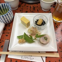 本家鳥初 - 小さな前菜たち