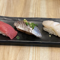 梅田 鮨割烹のの - ネタデカくとろける美味しさです