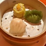 300238083 - 点心チーフのおすすめ蒸し点心３種