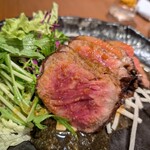 地鶏地酒地野菜 絆～ＫＩＺＵＮＡ～ - 本日の主役