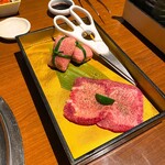 肉亭 こむらさき - 
