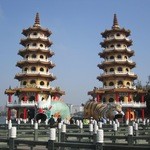 紅毛港海鮮餐廳 - 友人達と台湾旅行一日目は台北を経て高雄に入りました。
            