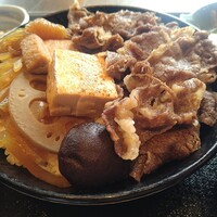 松阪牛 よし田 - 黒毛和牛すき焼き丼 1300円(税込)