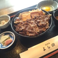 松阪牛 よし田 - 黒毛和牛すき焼き丼 1300円(税込)