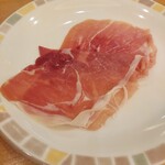 サイゼリヤ - ハモン・セラーノ320円