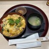 鶏 三和 - あさりと菜の花の親子丼名古屋コーチン