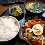 すずなり - 料理写真:ハンバーグ定食