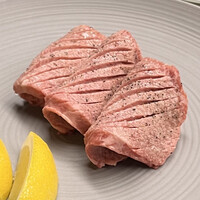 和牛とワイン 焼肉きゅうこん - 