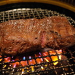 SATOブリアン - 九州和牛ハラミの塊焼き 3,024円　じっくり焼いて一度寝かせ、最後は強火で！