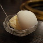 SATOブリアン - レモン・シャーベット＆パイナップルのアイス 410円