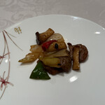 中国料理 煌蘭苑 - 黒毛和牛サーロイン豆板醤炒め