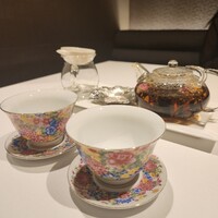 カントニーズ 燕 - 