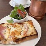 上島珈琲店 - 3種チーズのクロックムッシュ