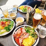 食堂PLUG - 