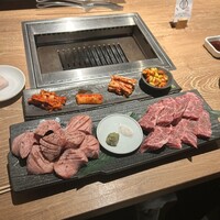 焼肉一七三 向山 - 