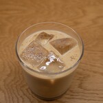 Spicier スパイスチャイとインドカレーパン - 